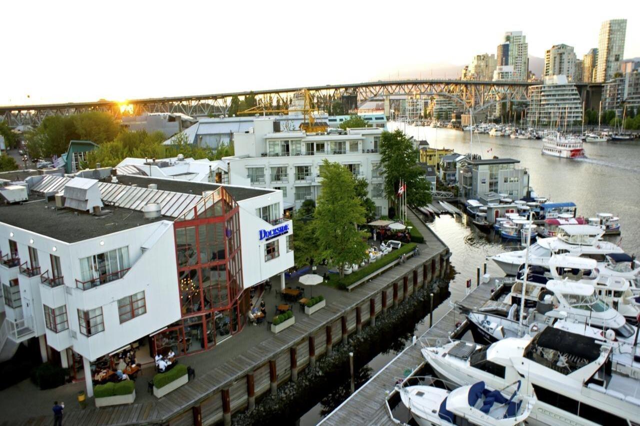Granville Island Hotel Vancouver Bagian luar foto