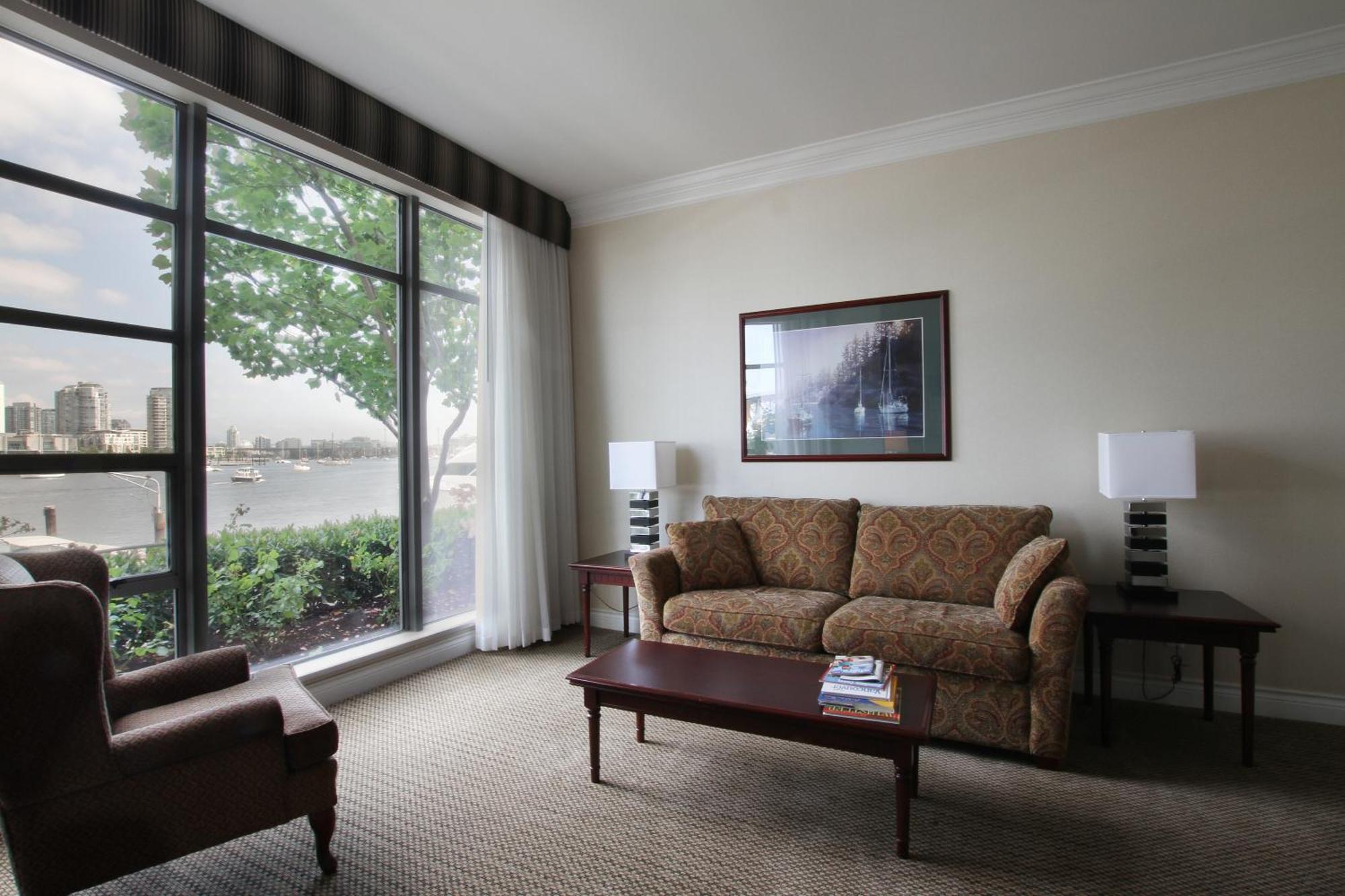 Granville Island Hotel Vancouver Bagian luar foto
