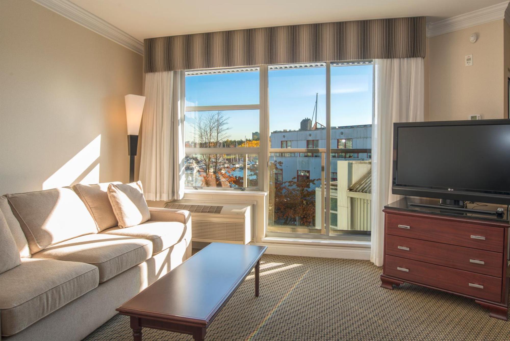 Granville Island Hotel Vancouver Bagian luar foto